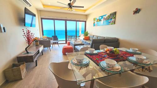Centro - Supmza 001 House | Oceandreams Condo: 3BR, Oceanfront with Fantastic Views