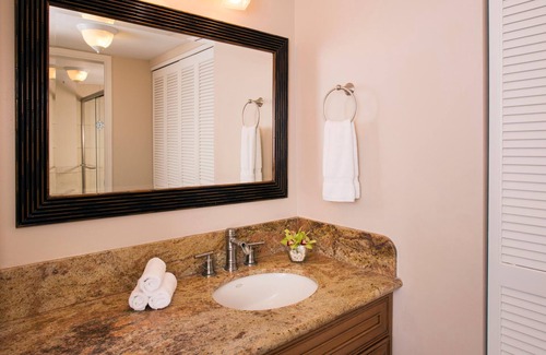 Honokowai Hotel | Oceanfront 1BR w/Floor to Ceiling Windows, Lanai, Free WiFi & Free Parking