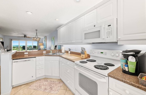Butler Beach Condo | Oceanfront Townhouse: Pool, Tennis & Guest Rated 9.8!