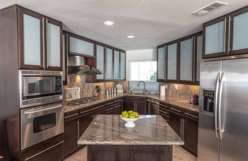 Leucadia House | Oceanfront Beach House with Pet-Friendly Amenities