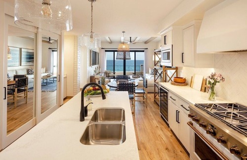 Mauricio Castro Condo | Oceanfront 2-Bed Penthouse with Private Pool & Spa