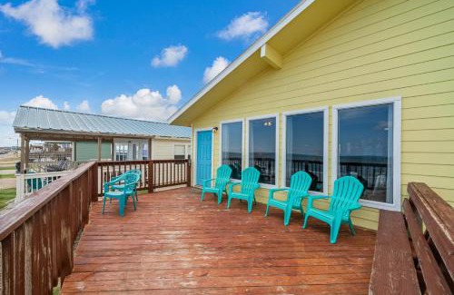 Surfside Beach House | Oceanfront 2BR Cottage with Sunset Views & Pet Friendly