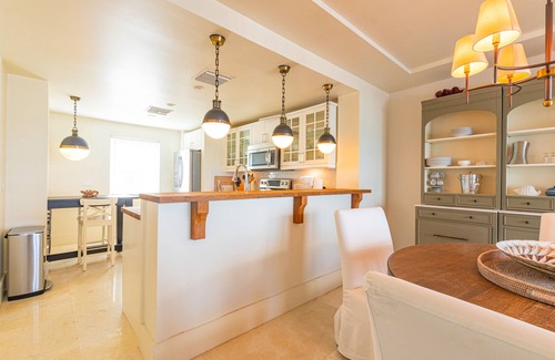 Nassau Villa | Oceanfront Villa with Private Pool - 10/10 Guest Rated