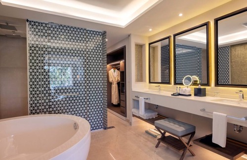 Morne Rouge House | Oceanfront 3BR Suite with Pool Near Parc a Beouf Beach