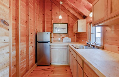 Nantucket House | Oceanfront Retreat: 4BR Home with Hot Tub & Scenic Views