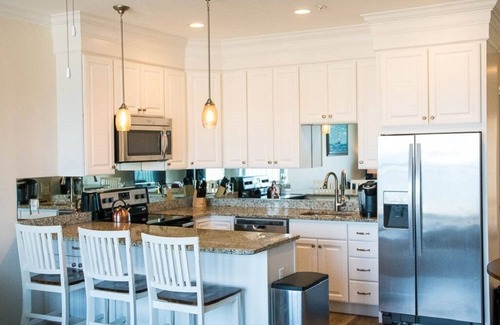 Hampton Condo | Unforgettable Oceanfront Escape with Million Dollar Views