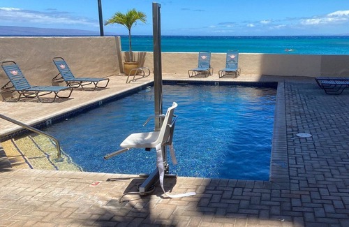 Kahana Hotel | Oceanfront Condo with Pool and Spa for Your Perfect Escape