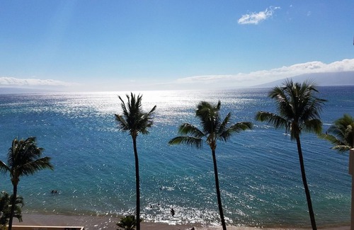 Kahana Hotel | Oceanfront Condo with Pool and Spa for Your Perfect Escape