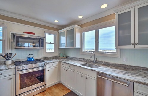 North Beach Haven House | Oceanfront Brant Beach: Pet-Friendly with Panoramic Views