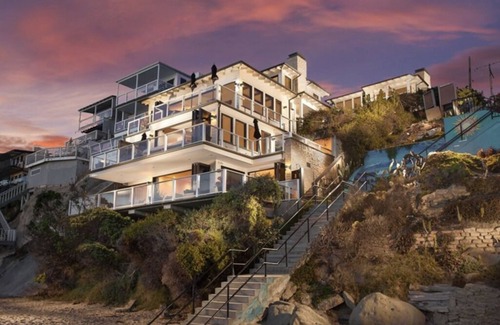 Laguna Beach Condo | Oceanfront Condo Minutes from Downtown Laguna Beach