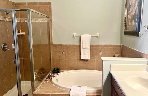 Palm Coast Resort | Oceanfront Condo with Pool & Kitchen, Sleeps 6-8 Guests