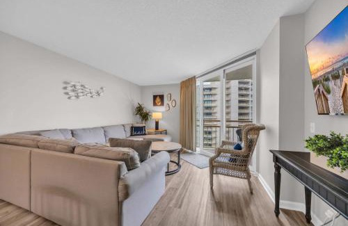 Myrtle Beach House | Beachfront Escape with Pools at Ocean Creek Resort