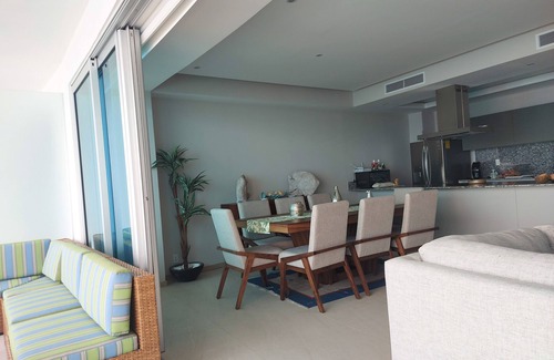 Ixtapa Condo | Oceanfront Condo with Spectacular Views and Family-Friendly Amenities