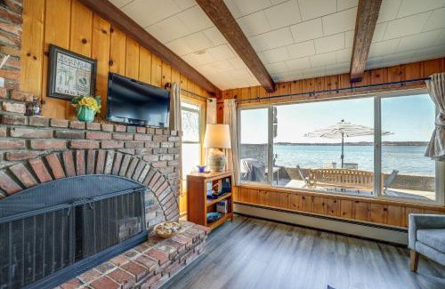 Birch Bay House | Oceanfront Cottage with Patio and Views in Birch Bay!