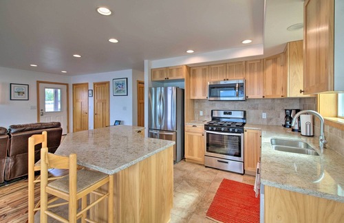 Craig Apartment | Oceanfront Craig Apt: Relaxing Getaway with Ocean Views