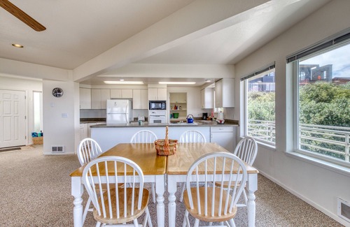 Bandon House | Pet-Friendly Oceanfront Retreat with Deck and Scenic Views