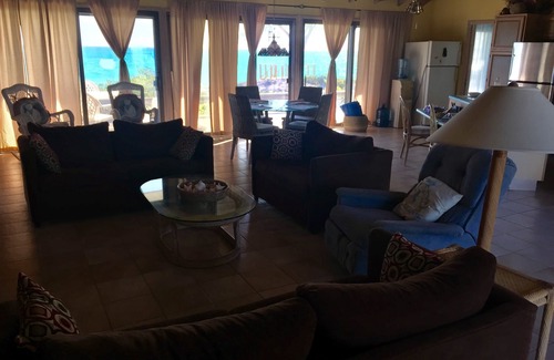 Great Exuma House | Oceanfront Retreat on Tar Bay with Private Beach Access
