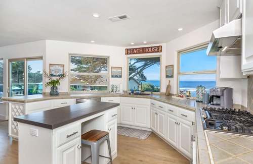 Montara House | Oceanfront Retreat with Breathtaking Views & Spa Amenities