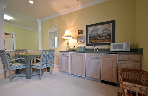 Pawleys Island House | Oceanfront Home - Inlet Point South - Community Pool