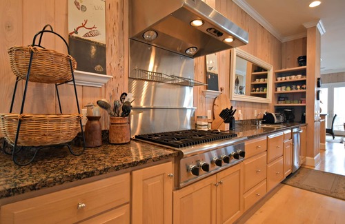 Pawleys Island House | Oceanfront Home - Inlet Point South - Community Pool