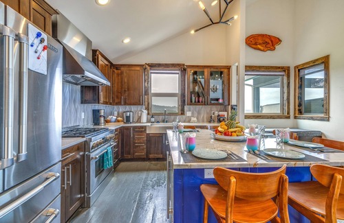 South Beach House | Oceanfront Retreat with Hot Tub & Sauna, Rated 9.8/10