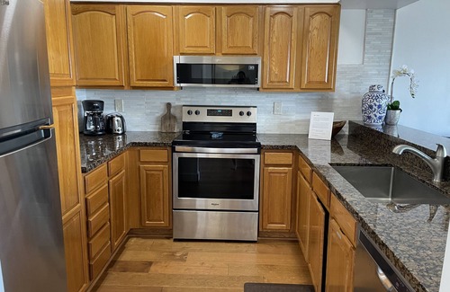 Wailua Condo | Oceanfront Lae Nani #533: Guest Rated 10/10 with Ocean View