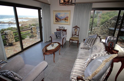Rooiels House | Oceanfront Retreat in Rooi Els with Pool and Ocean Views