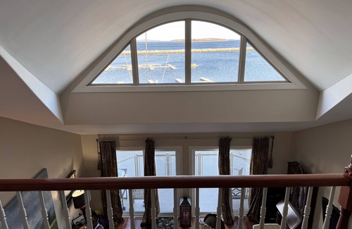Western Shore House | Oceanfront Mahone Bay: Breathtaking Views & Family Amenities