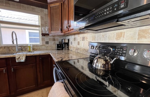 Northwest Point Condo | Intimate Oceanfront Retreat with Pool and Spa Amenities