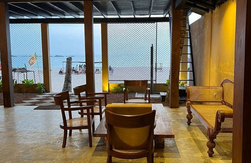 Hettimulla Villa | Oceanfront Private Villa in Ambalangoda for Memorable Getaways