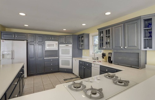 Fenwick Island House | Oceanfront Haven: 4BR Home with Decks & Spa Amenities