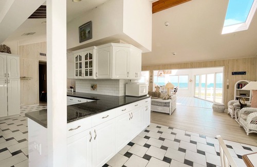 Loveladies House | Idyllic Oceanfront 'Magic Island' Beach House with Views