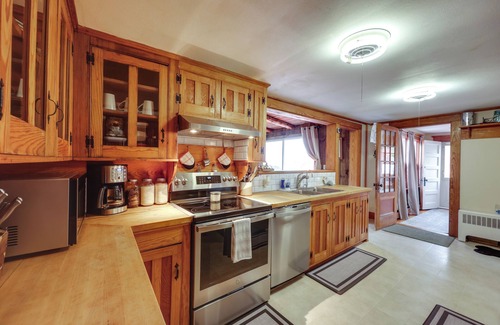 Milbridge House | Relaxing Oceanfront Milbridge Getaway with Scenic Views