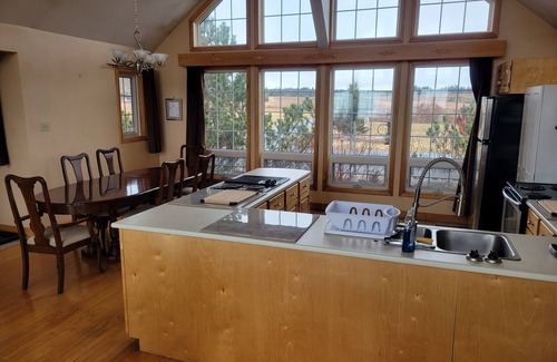 Saint John County House | Oceanfront Retreat with Million Dollar Views and Hot Tub