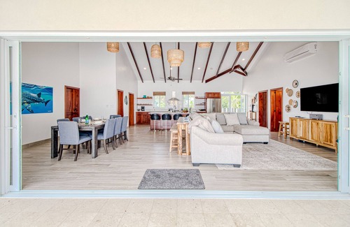 Placencia House | Oceanfront Retreat with Private Pool and Ocean Views