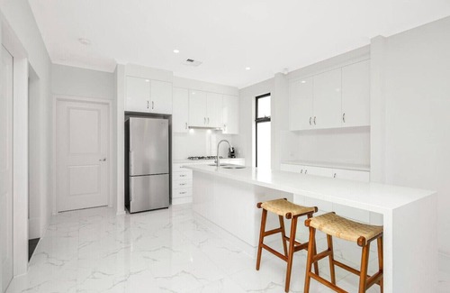Encounter Bay House | Unforgettable Ocean Views from Granite Island to the Bluff