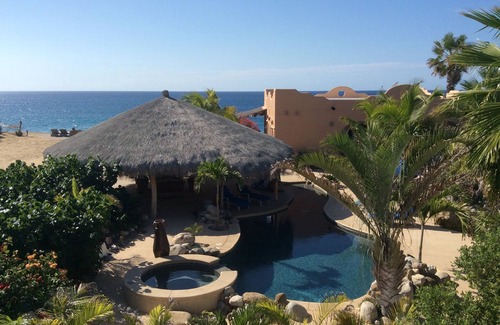 Chimalhuacan House | Secluded Beachfront Retreat with Pool and Ocean Views