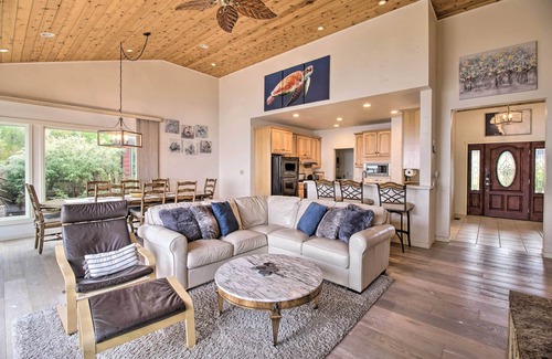 Point Arena House | Idyllic Oceanfront Point Arena House with Scenic Deck