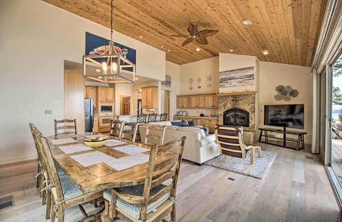 Point Arena House | Idyllic Oceanfront Point Arena House with Scenic Deck