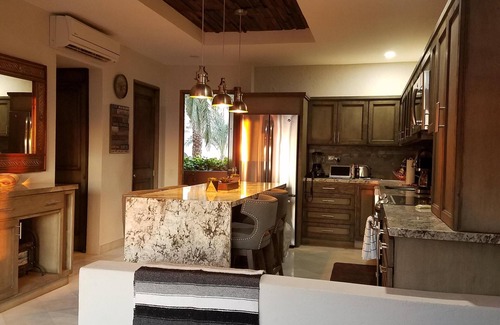 San Jose del Cabo Condo | Oceanfront Resort Beach Paradise with Amazing Amenities!