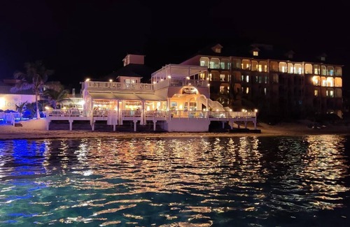 Colliers Bay Resort | Oceanfront Resort with Pool and Spa on Grand Cayman's East End