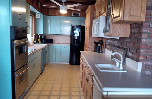 Mantoloking Apartment | Oceanfront Suite with Private Pool & Beach - Guest Rated 10/10