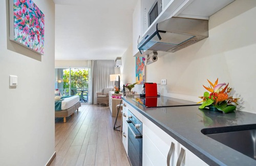 Grand Case Resort | Oceanfront Suite with Private Beaches, Pool, Gym & Watersports Adventures