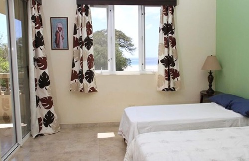 Playa Colorado Condo | Oceanfront V6 Condo with view of Colorados