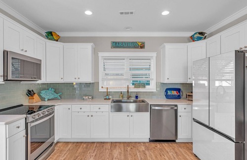 Marathon House | Oceanfront Views 2 Story Home Marina & Pool
