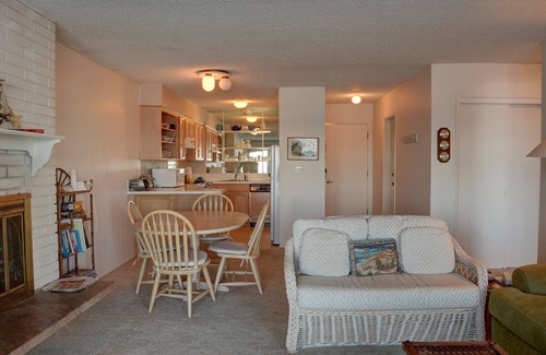 Neskowin Condo | Oceanfront Escape with Beach Access and Guest Rated 8.6