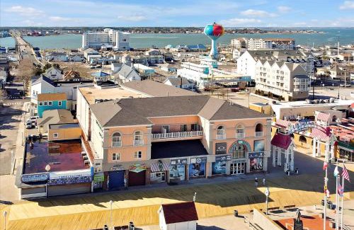 Ocean City Apartment | Oceanfront Villa 2: Family-Friendly Retreat by the Sea
