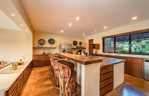 Crucecita Villa | Oceanfront Villa with Infinity Pool & Swim-Up Bar Awaits