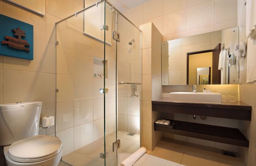 Panglao Hotel | Discover Oceanica Resort Panglao: 4-Star Beachfront Retreat