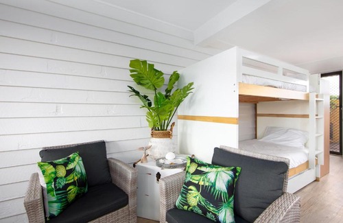 Brooms Head Apartment | Oceanique Studio: Cozy Ocean Views Steps from the Beach